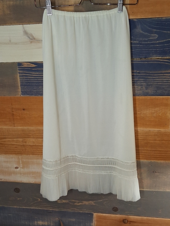 Mojud Other - Vintage Mojud Half Slip M